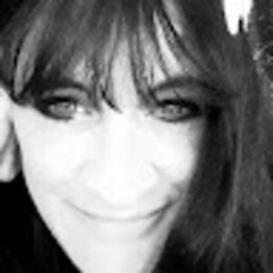 Meet your Posher, Traci